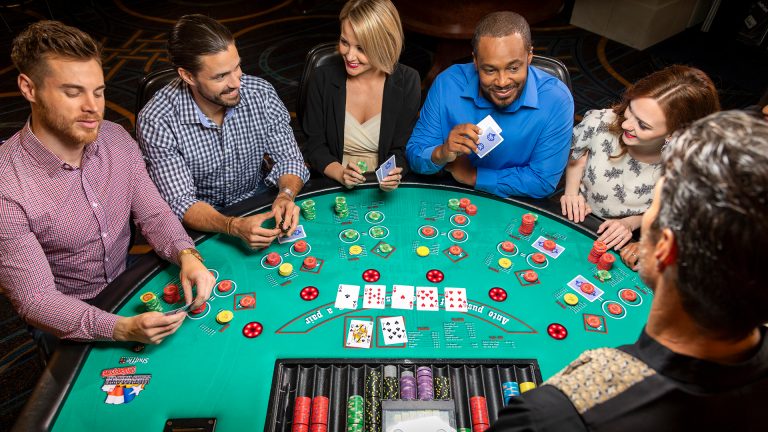 Ultimate Texas Hold 'Em